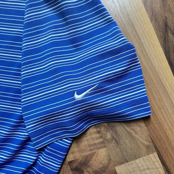 Nike Men's Blue and White Dri-Fit Golf Polo Size Large - Picture 5 of 5